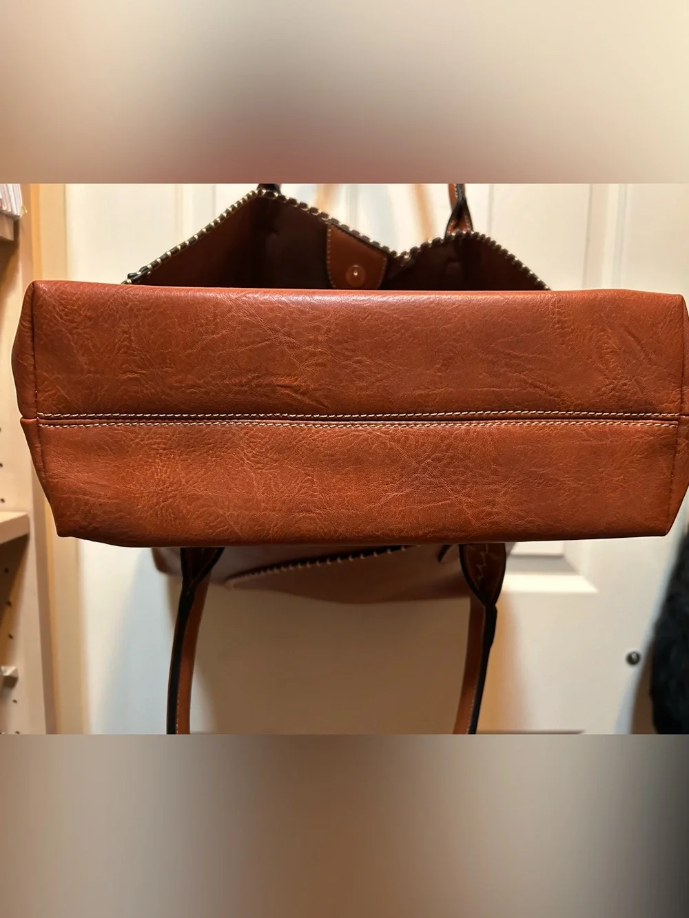 Natural Brown Vegan Leather Shoulder Bag w/large accessory bag 12”x 16” Pristine